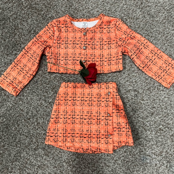 Orange Tweed Jacket and Skirt Set - Picture 2 of 2